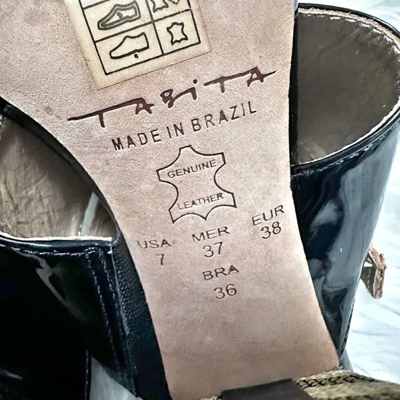 TABITA | Patent Leather Combo Block Heels Chevron Sandals Tan Black | Size 7 - Picture 6 of 8